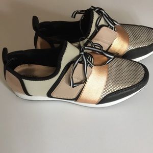 Mossimo Deena Joggers in Rose Gold - sz 10